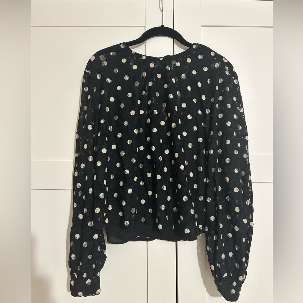 Long sleeve top